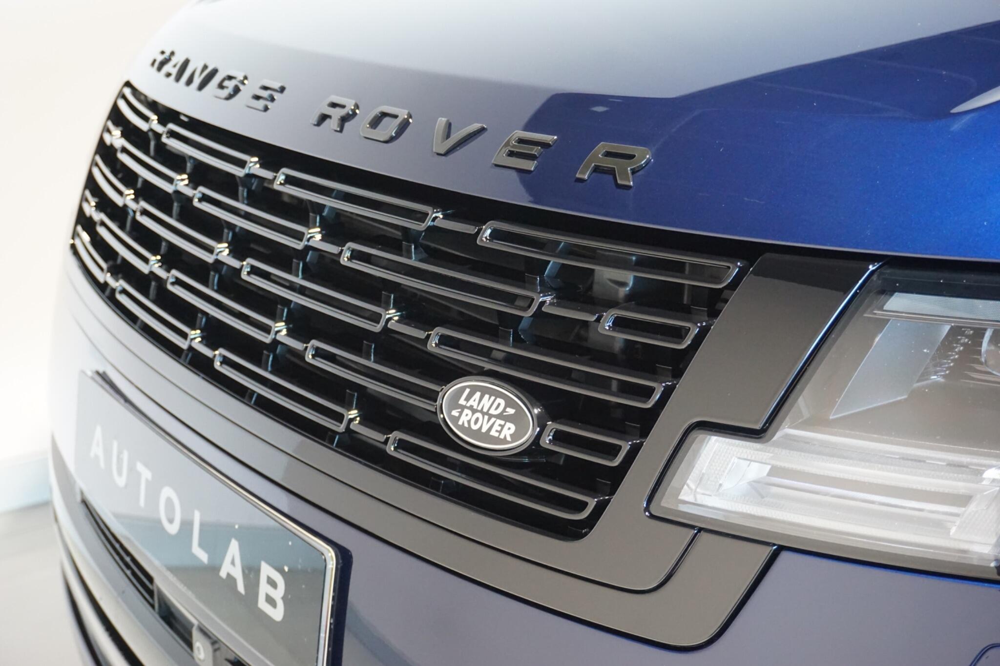 Land Rover Range Rover 3.0 D300 MHEV SE SUV 5dr Diesel Auto 4WD Euro 6 (s/s) (300 ps)